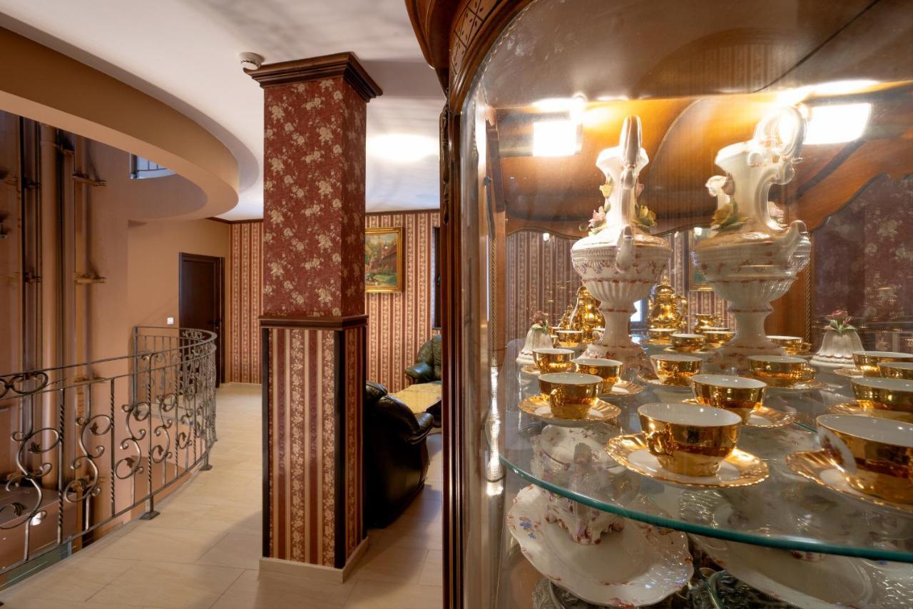 Real Hotel Weliko Tarnowo Exterior foto